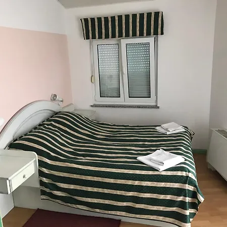 Pansion Dragica Apartment Rab Town Exterior photo